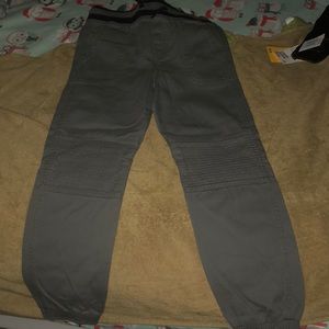 H&M gray jogger khakis, size 7-8